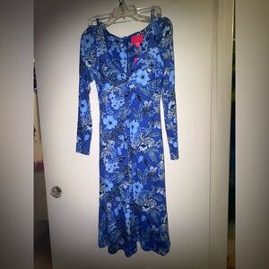 Lilly Pulitzer long sleeve Blue Floral Romper Size 0 Costal Resortwear Beachy